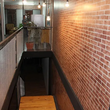 Hostal Olé Backpackers *